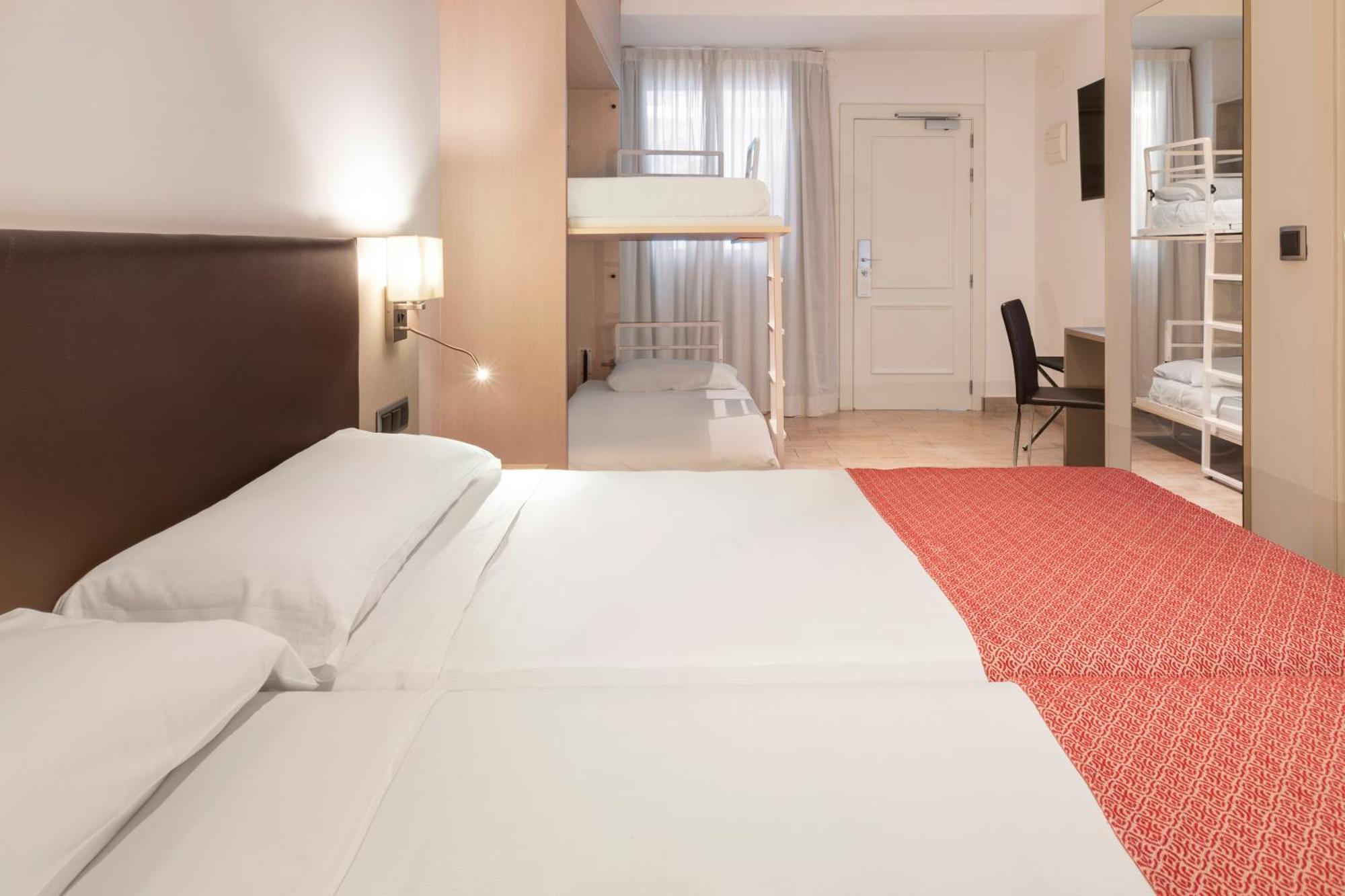 Catalonia Hispalis Seville Room photo
