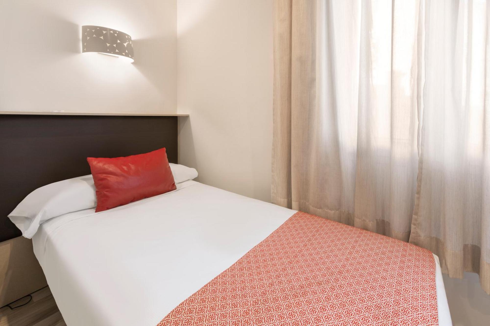 Catalonia Hispalis Seville Room photo