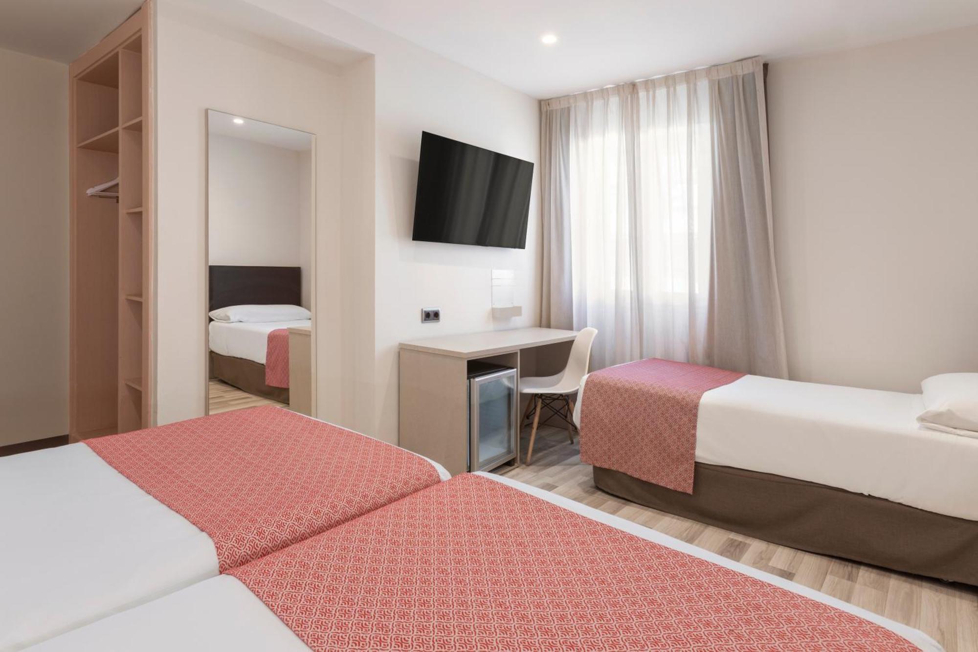 Catalonia Hispalis Seville Room photo
